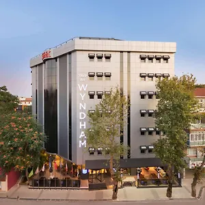 Tryp By Wyndham Sancaktepe ***** Istambul