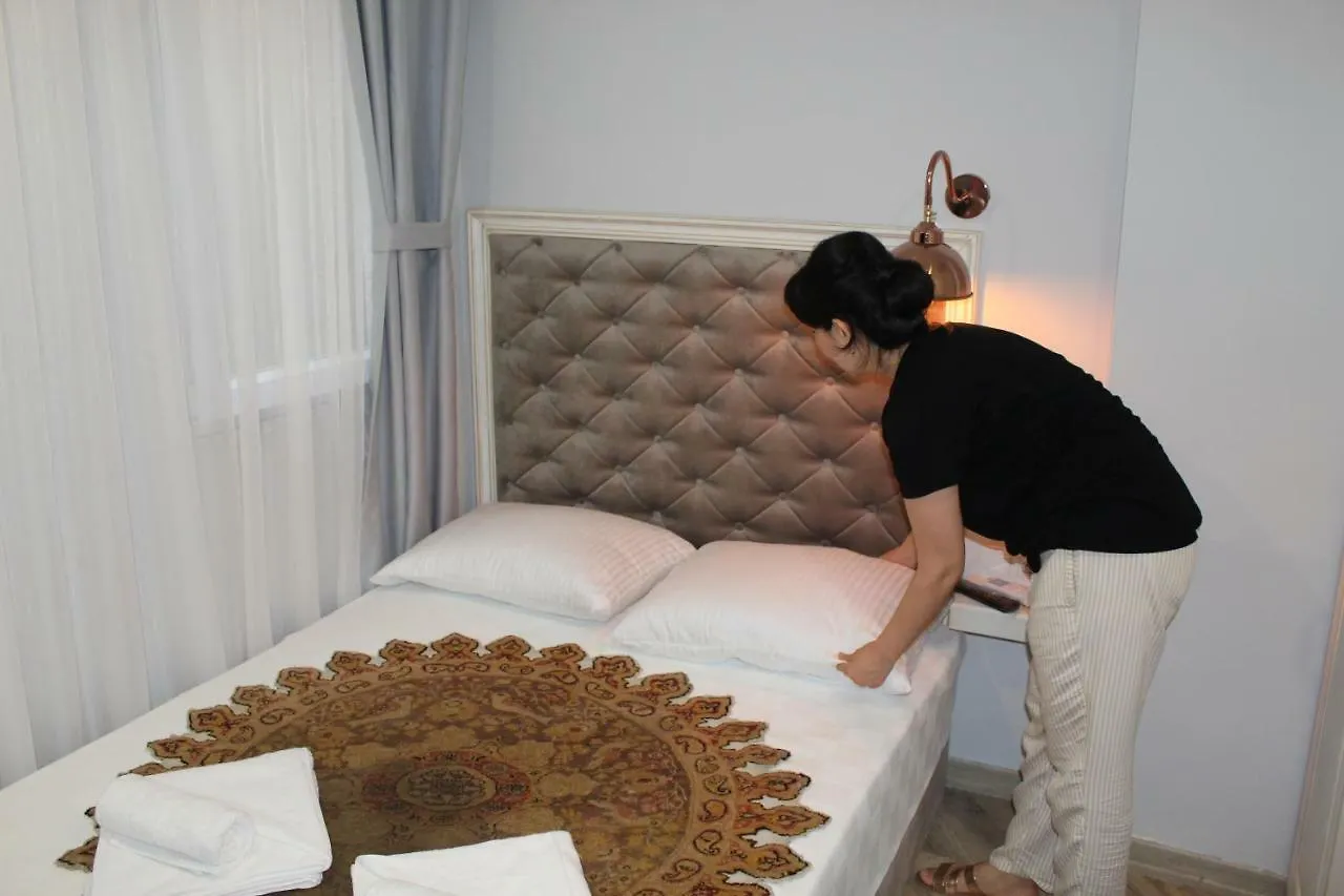 Good Night Hotel Стамбул